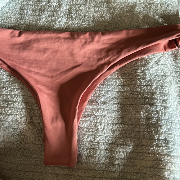 NWT TAVIK ali mini swim bottoms in brick size medium - Picture 9 of 11